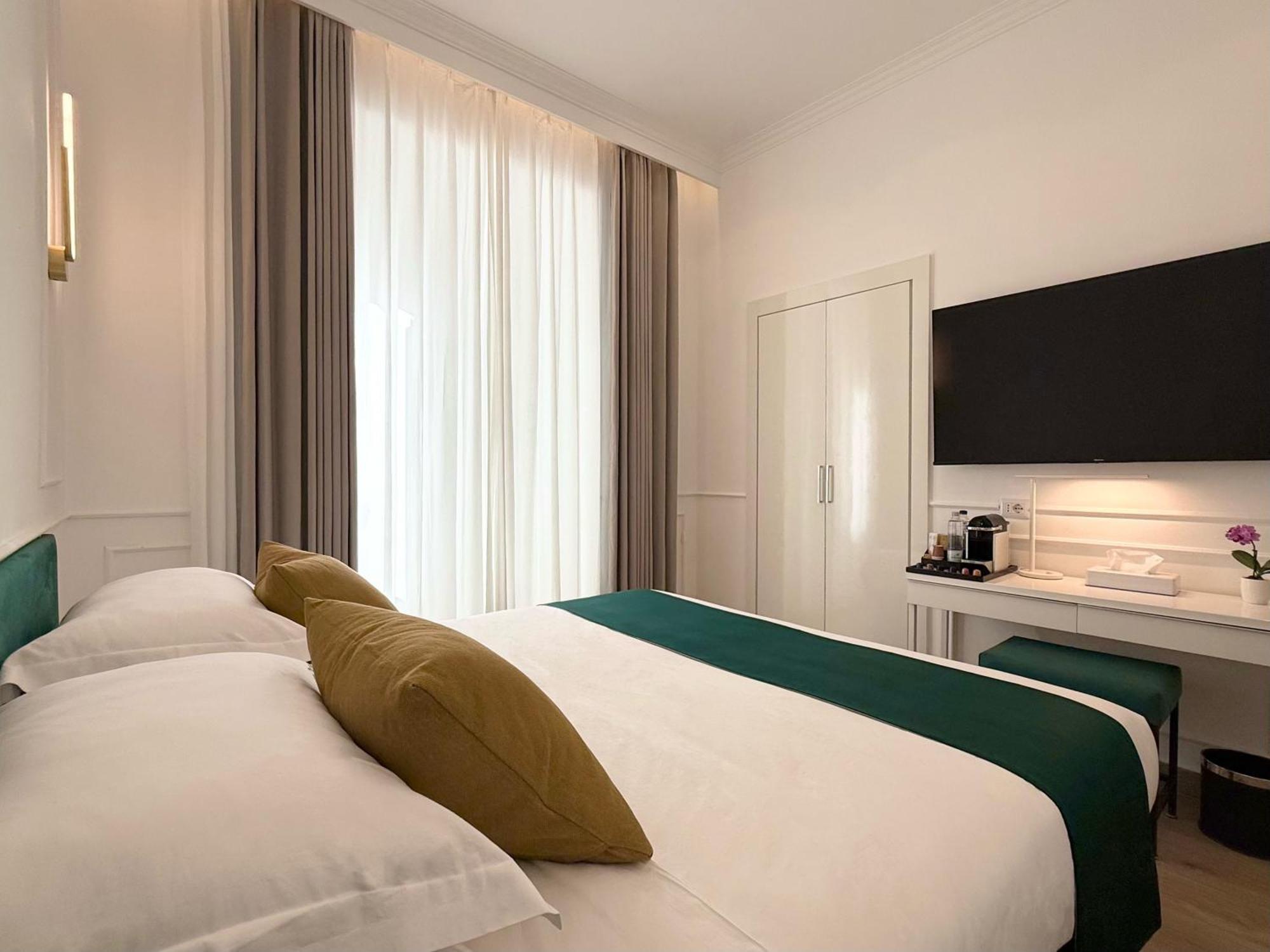 Nova Luxe Hotel Rome Bagian luar foto