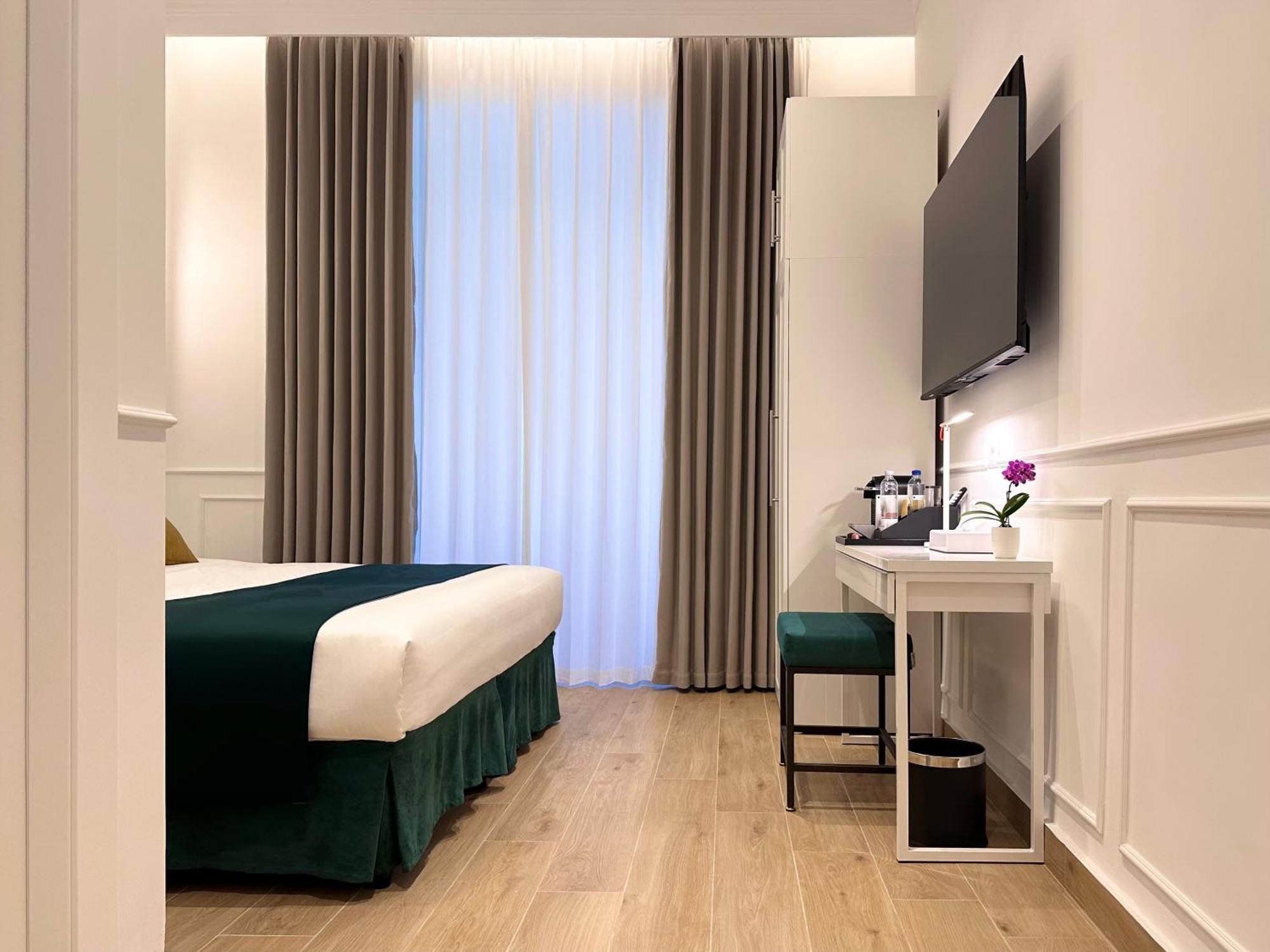 Nova Luxe Hotel Rome Bagian luar foto